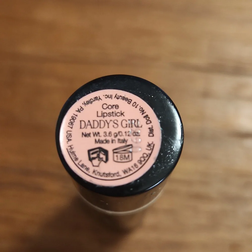 Doll 10 Core Lipstick